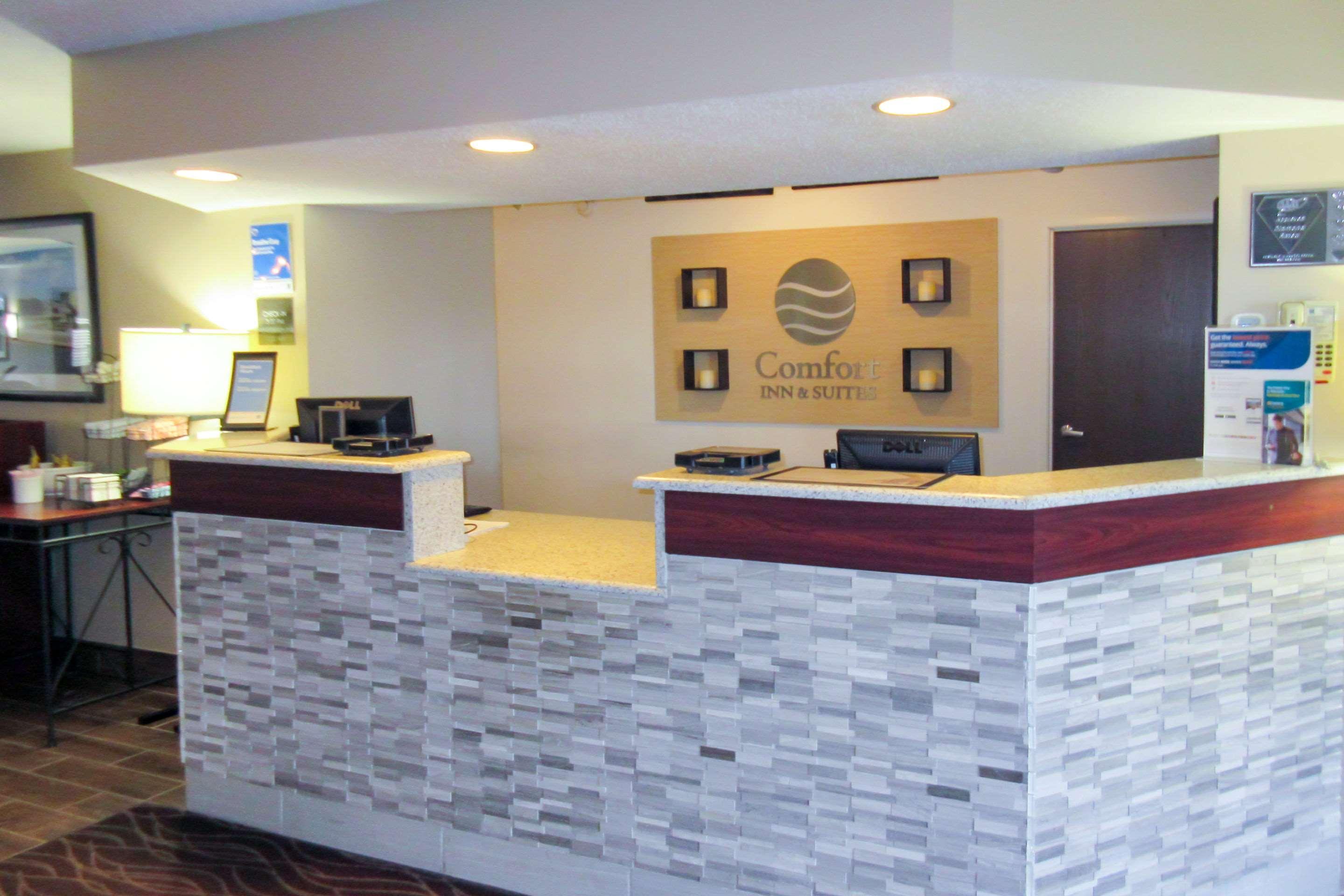 Comfort Inn & Suites Wilkes Barre - Arena Exterior photo
