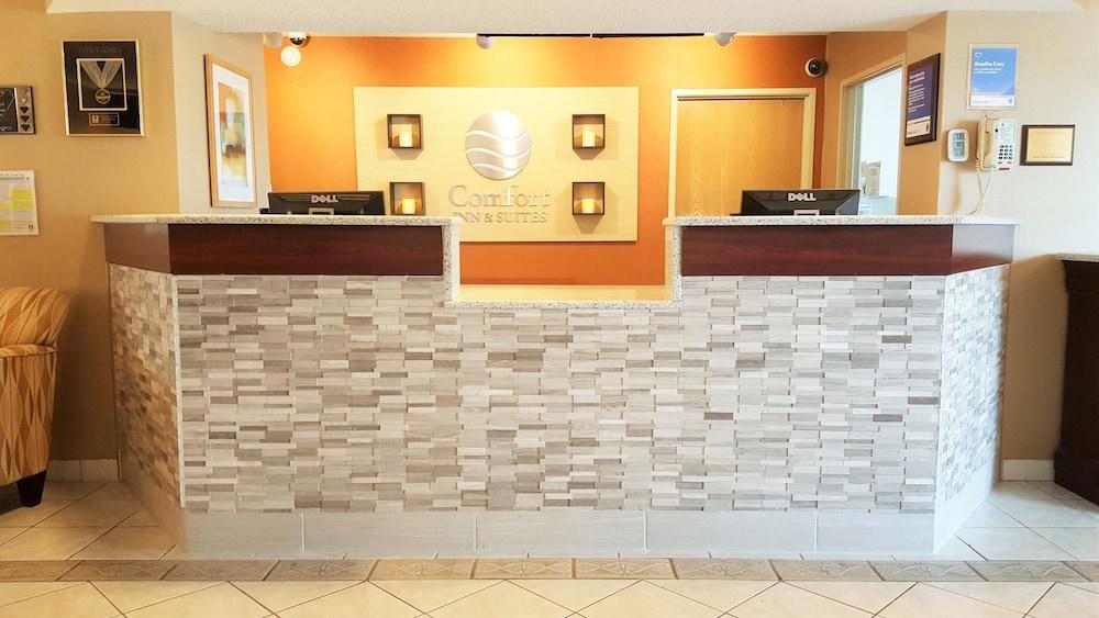 Comfort Inn & Suites Wilkes Barre - Arena Exterior photo