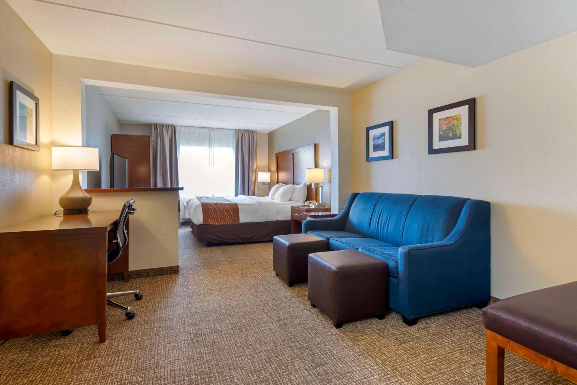 Comfort Inn & Suites Wilkes Barre - Arena Exterior photo